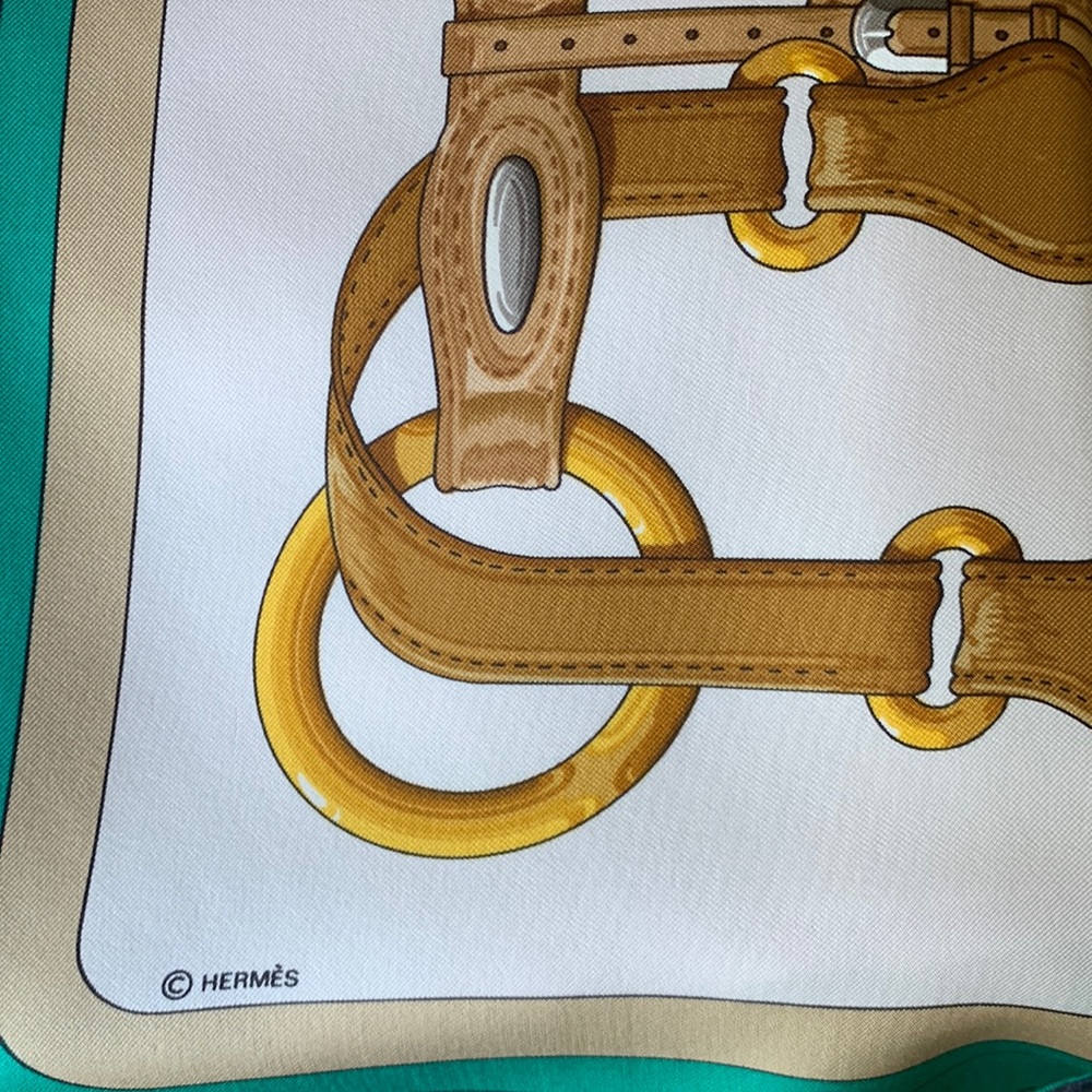 Hermès Vintage 100% Silk Scarf Coaching Green White Tan Navy Made in France - Picture 5 of 14